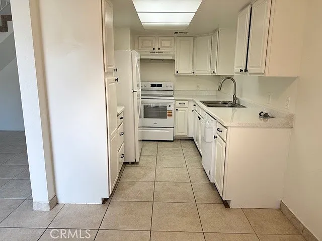 51025 Avenue Martinez #2 — Photo 9