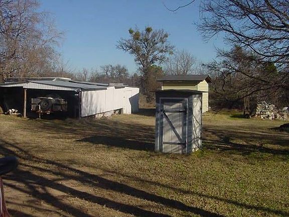 4th image of 509 E Sweetbriar Dr