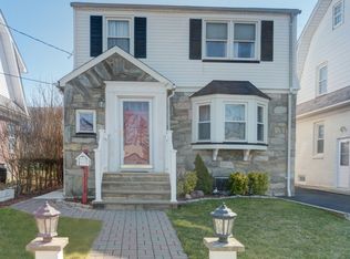 1113 Weber St, Union, NJ 07083