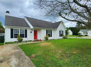 100 Hammond Dr, Greensboro, NC 27406