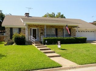 4609 Ridgemont Rd, Haltom City, TX 76117