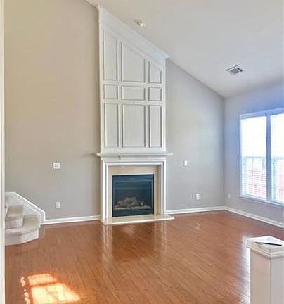 3rd image of 2282 Young America Dr