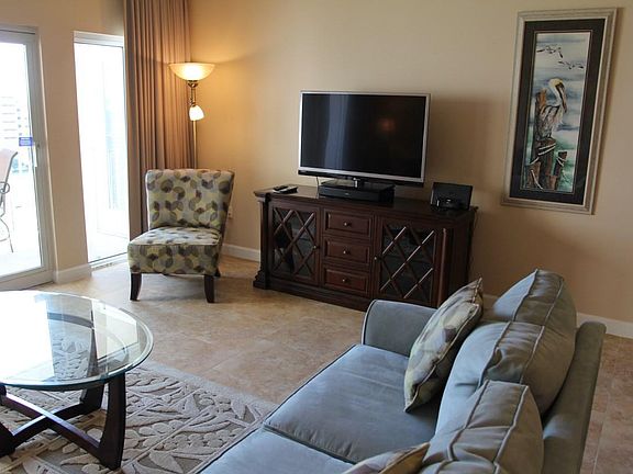 4th image of 515 Topsl Beach Boulevard #612