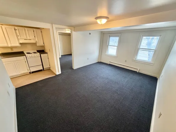 24-26 Main Street, 24-26 Main St #201, Winooski, VT 05404