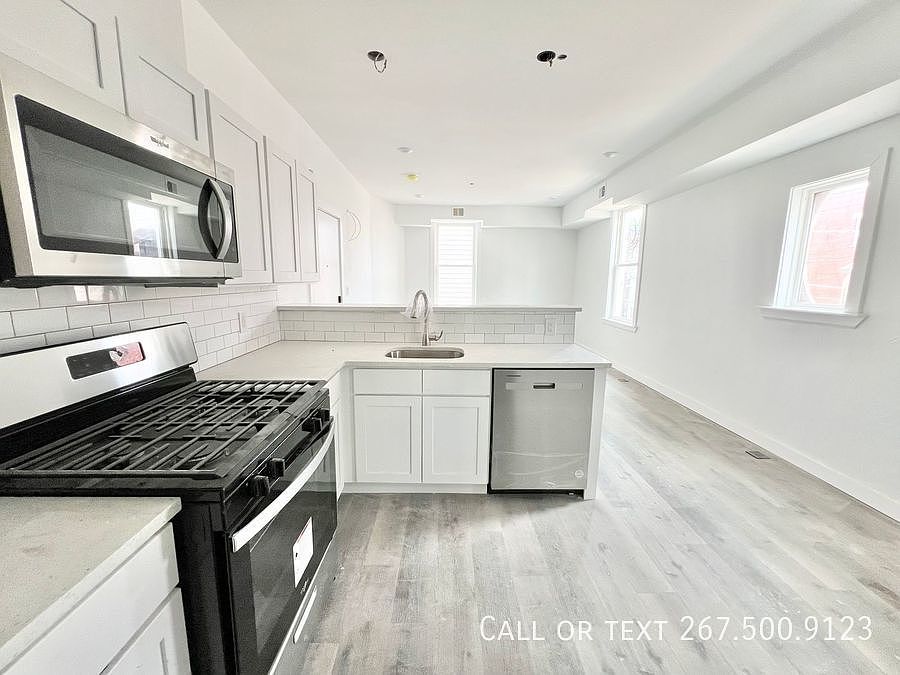 1st image of 240-242 E Girard Ave #3