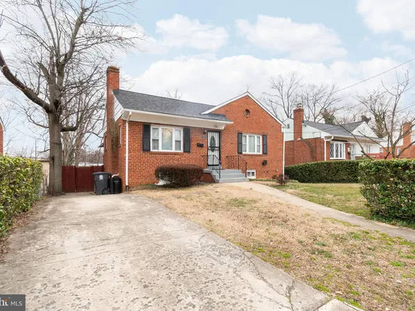 2720 Hawthorne Ter, Landover, MD 20785