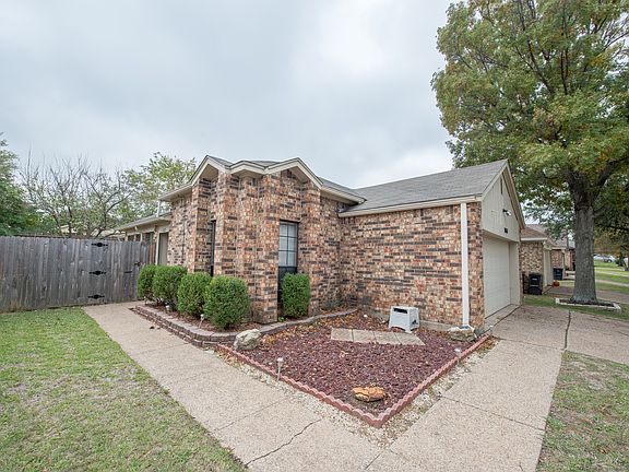 Sidewalk to front door
