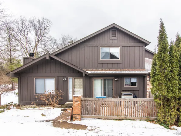 2024 Beekman Ct, Flint, MI 48532