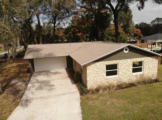 1095 Taylor Rd W, Deland, FL 32720