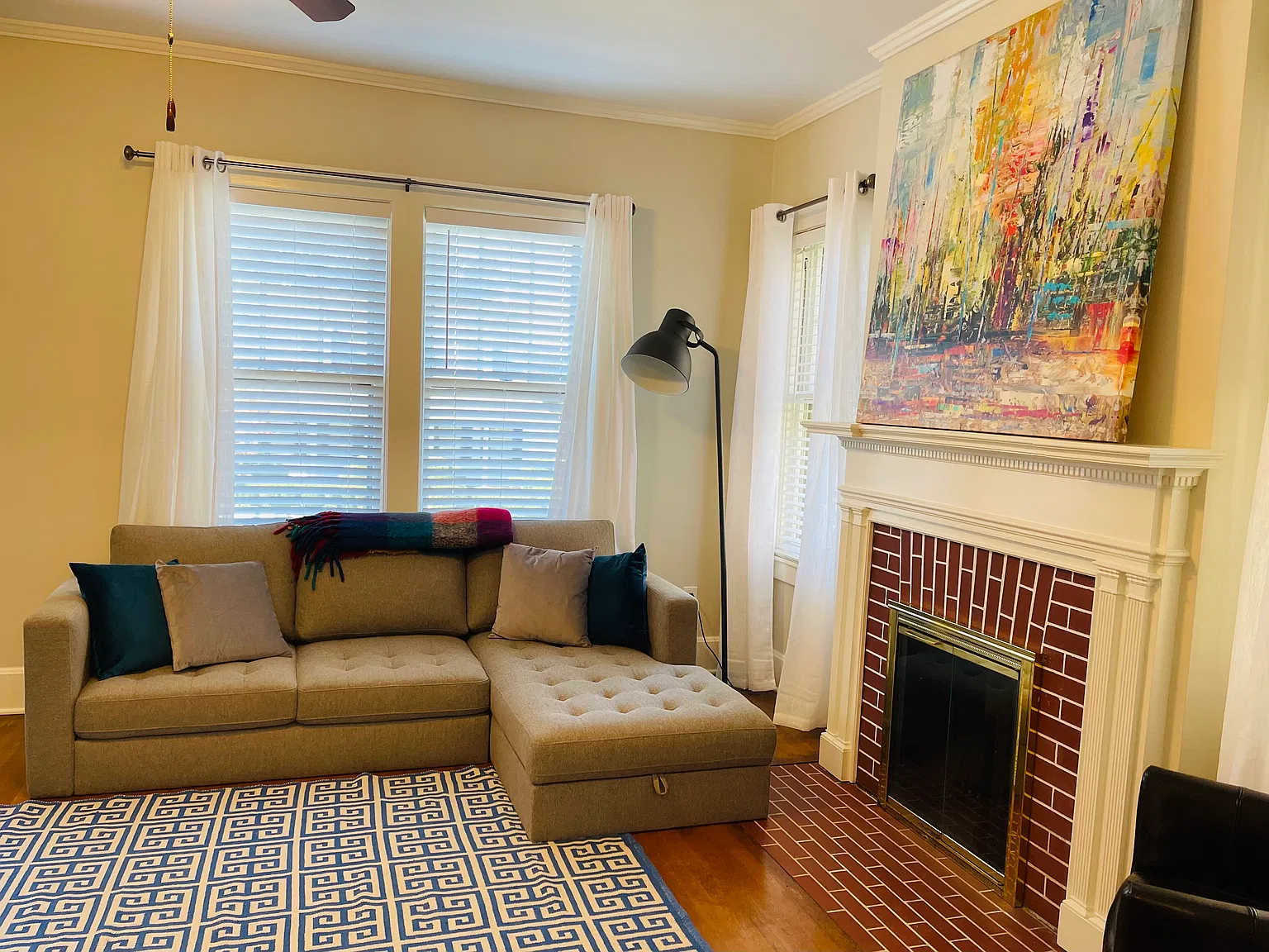 1 bed, 750 sqft, $1,500 — Photo 3