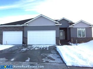9471 Northern Sky Rd, Lincoln, NE 68505