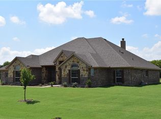 8840 George Ct, Waxahachie, TX 75167