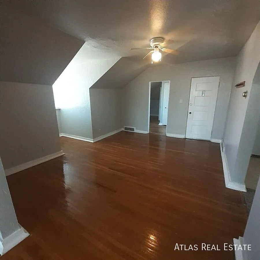 Downtown Colorado Springs Apartment With $500 Gift Card — Photo 3