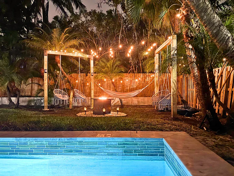 834 SW 14th Ct — Photo 6