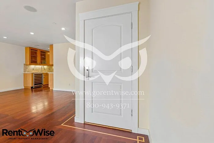 727 Moraga St — Photo 9