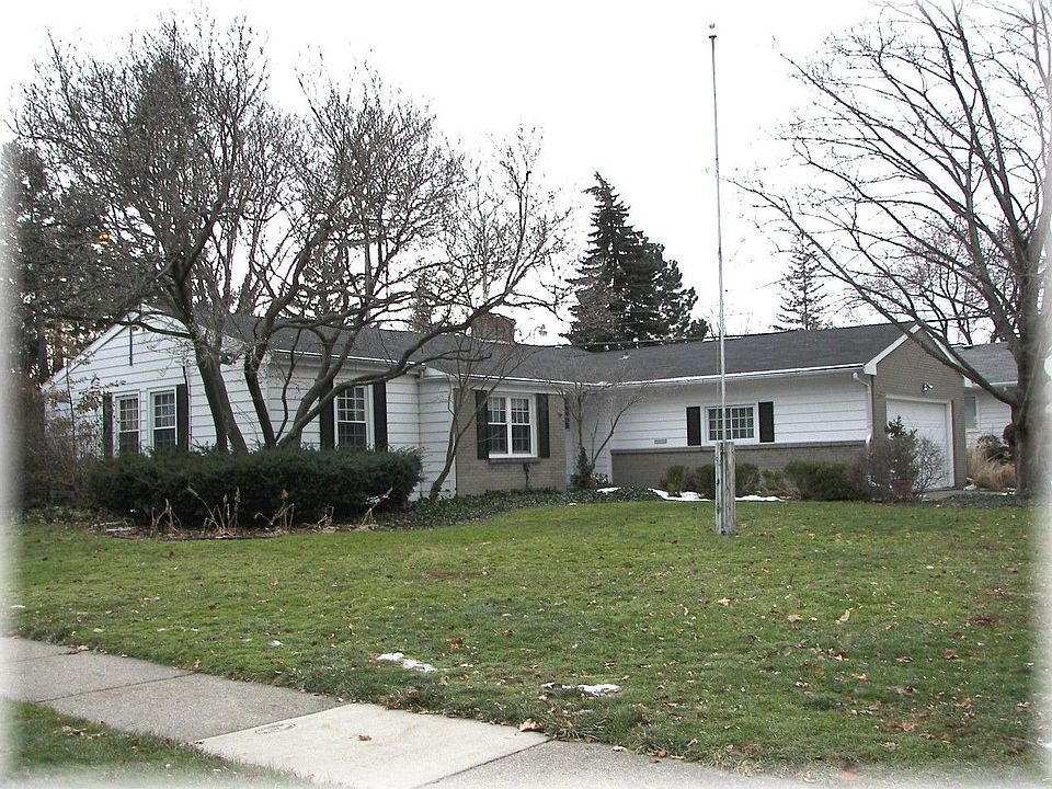 1st image of 2801 Belaire Dr