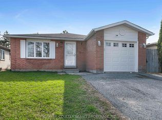 10 Ford St, Barrie, ON L4N 5X2
