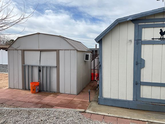 4th image of 22133 Cholena Rd