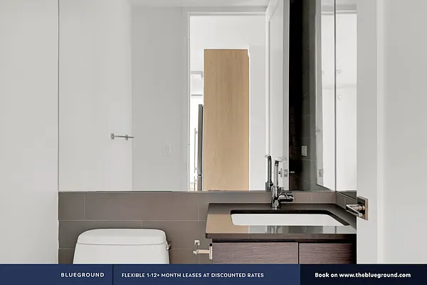 Rented by The Blueground | media 173