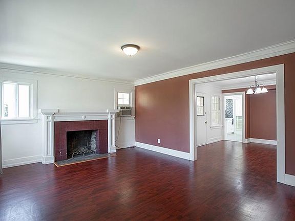 2nd image of 2746 W Avenue 33