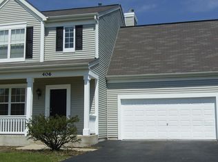 406 W Savoy Dr, Round Lake, IL 60073