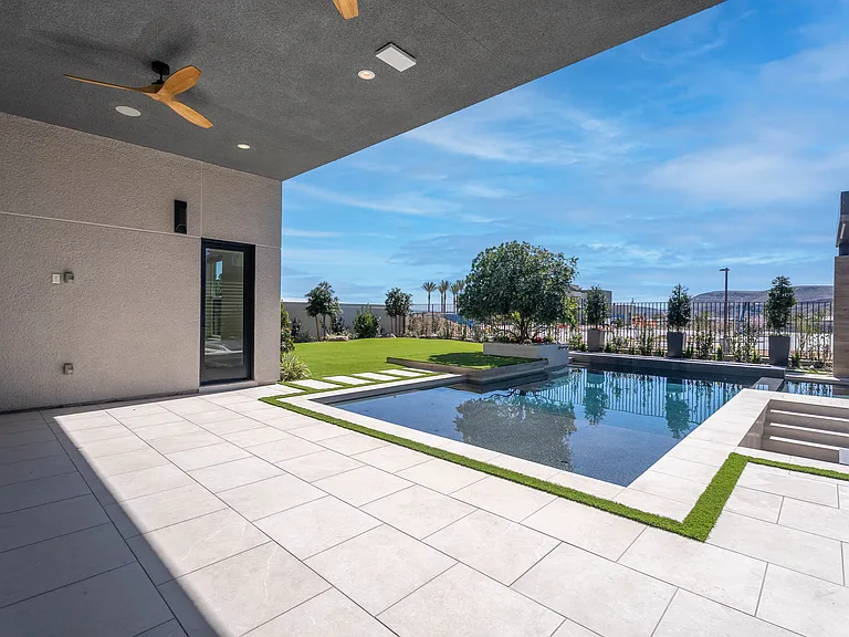 10949 Rossa Peak Ave — Photo 64