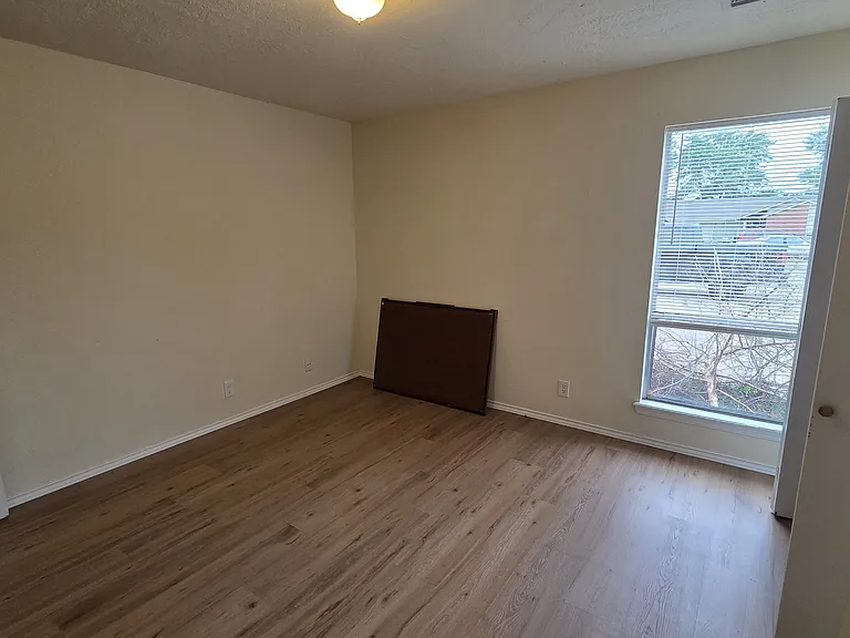 4314 Willowpoint Dr — Photo 12