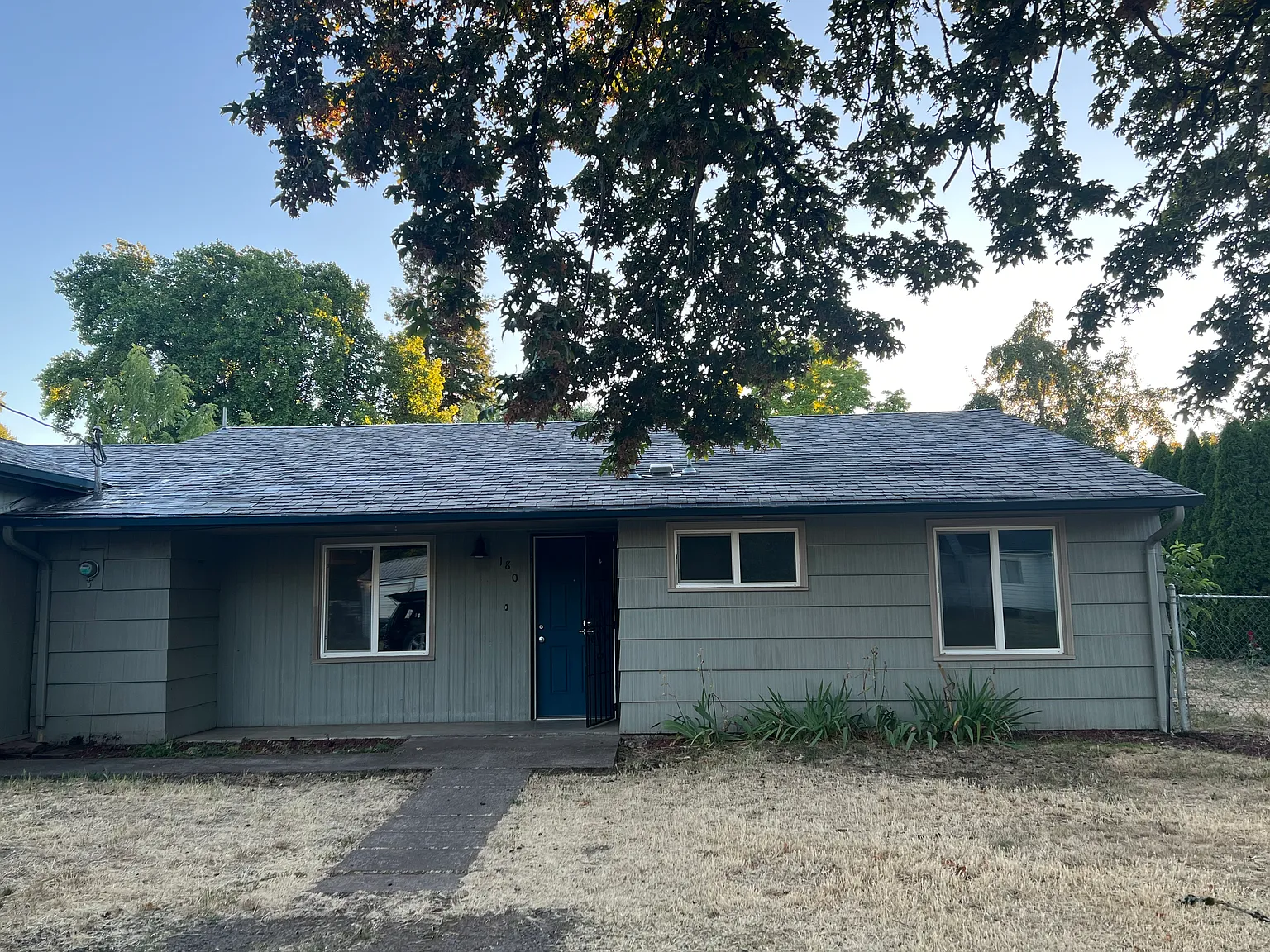180 Bushnell Ln — Photo 1