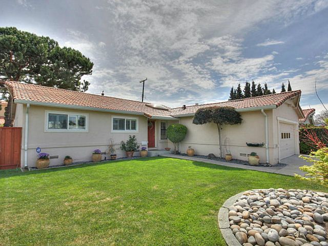 2nd image of 2167 El Capitan Ave