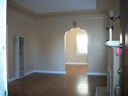 2nd image of 400 W 21st St