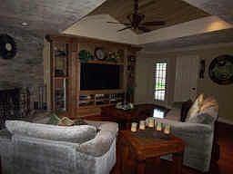 4th image of 2160 Shady Grove Dr