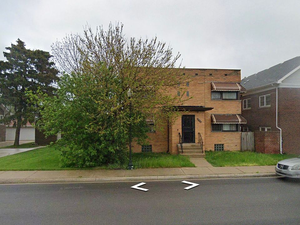 1st image of 1539 Calumet Ave APT 1