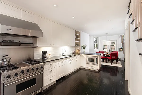 Sold by Corcoran | media 3