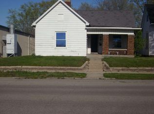 1225 N 8th St, Terre Haute, IN 47807