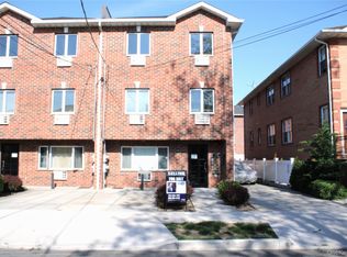 150-42 99th Pl, Ozone Park, NY 11417