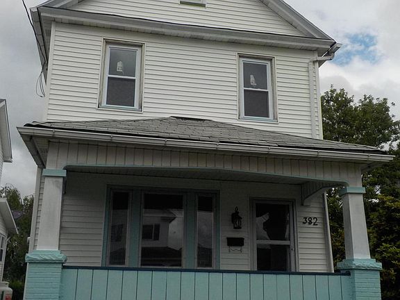 2nd image of 382 E Grand St