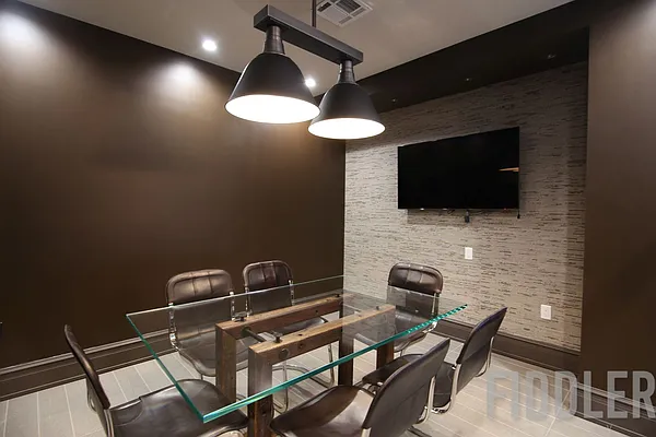 Rented by Fiddler Realty | media 104