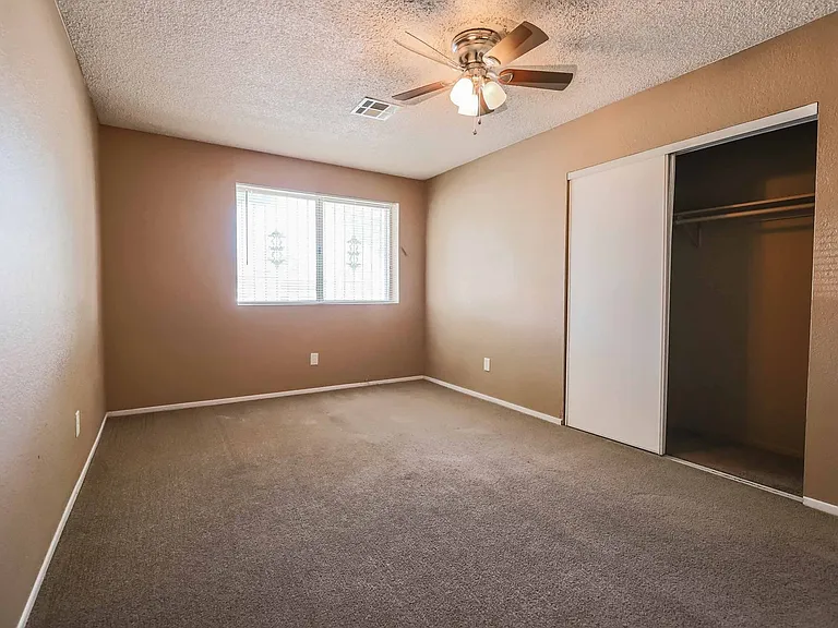 4465 Halbert Ave — Photo 14
