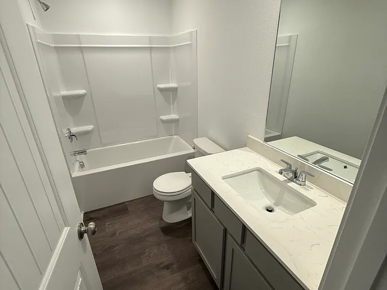 771 Gussy Ln — Photo 15