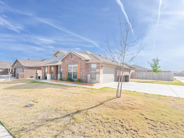 6914 Corral Dr, Midland, TX 79705