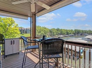 22 Wrenwood Cir #2B, Lake Ozark, MO 65049