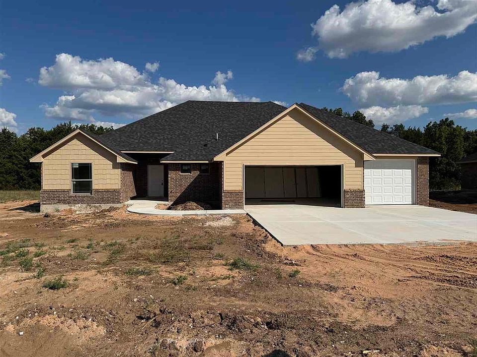 2nd image of 2709 Cedar