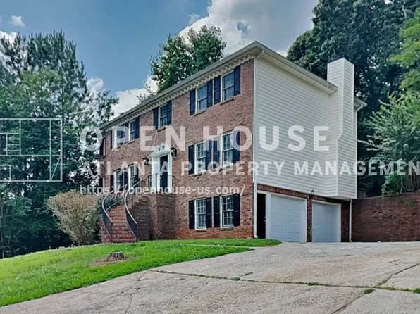 3651 Mountain Cove Rd, Snellville, GA 30039