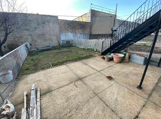 36-28 24th St #1H, Astoria, NY 11106