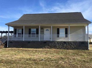 10320 New Cut Rd, Campobello, SC 29322