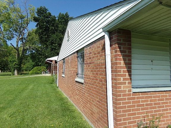 2nd image of 2307 Westport Dr