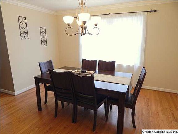 5th image of 1529 Alford Ave