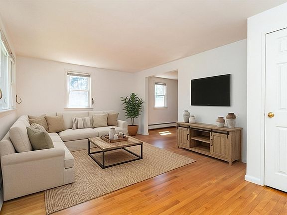 5th image of 17 Charles Rd #17