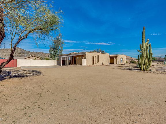 5th image of 8946 W Calle Lejos