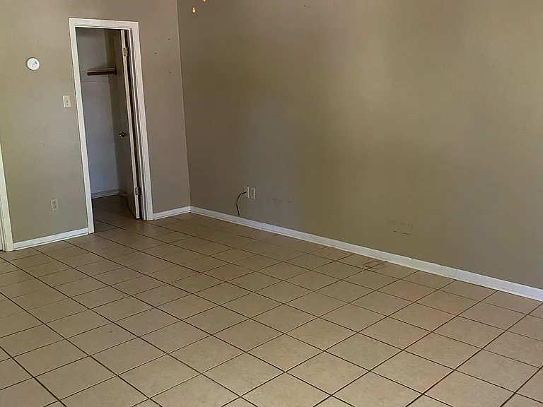 208 Standifer Ave — Photo 8